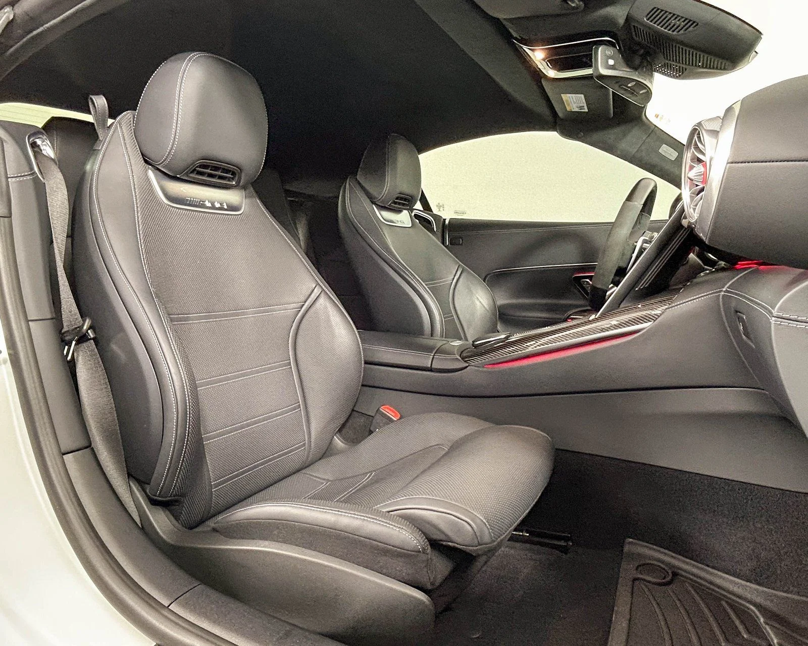Used 2022 White Mercedes-Benz SL 63 AMG® image 15