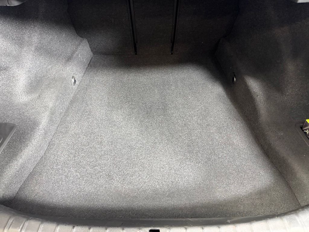 Used 2021 Gray BMW 540i image 28