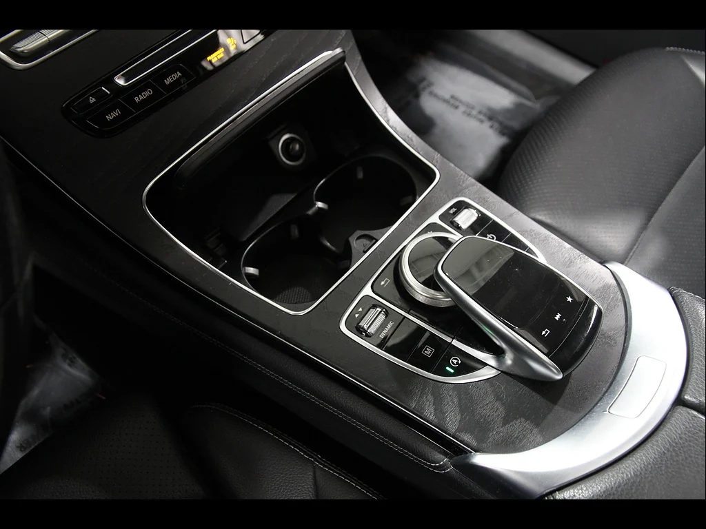 Used 2019 Black Mercedes-Benz GLC 300 4MATIC® image 15