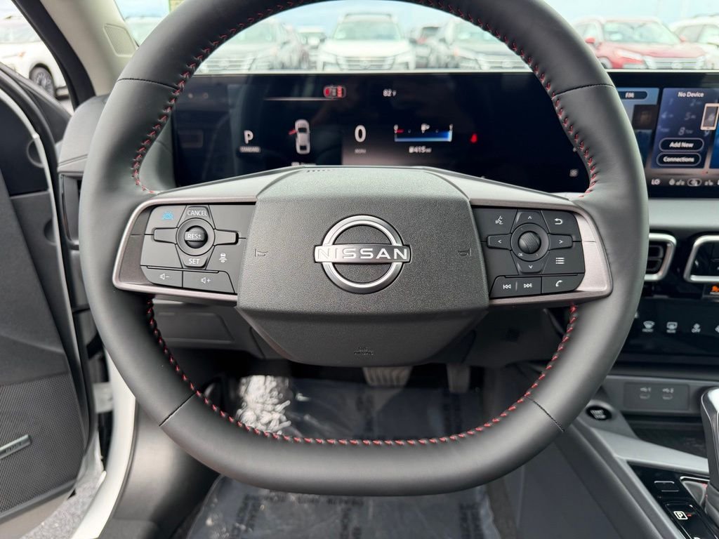 New 2026 Aspen White TriCoat / Super Black Two-tone Nissan SR image 19