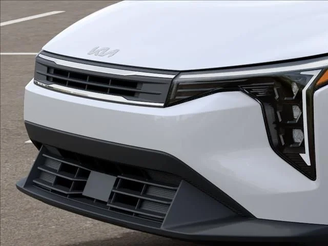 New 2026 Snow White Pearl Kia LXS image 12