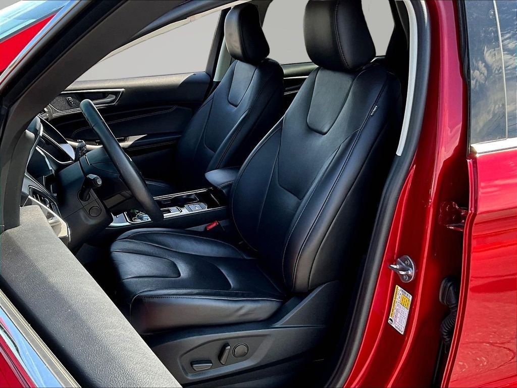 Used 2020 Red Ford Titanium image 21