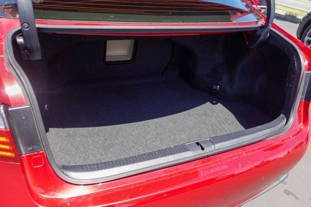 Used 2014 Red Lexus 350 image 29