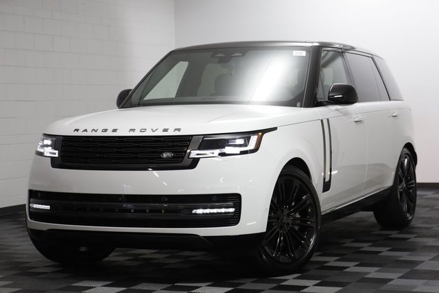 2026 LAND ROVER Range Rover SE LWB 7-Seats / V8