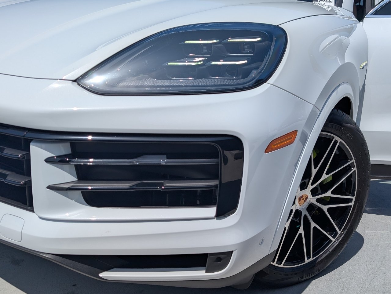 Certified Used 2026 Carrara White Metallic Porsche S E-Hybrid image 10