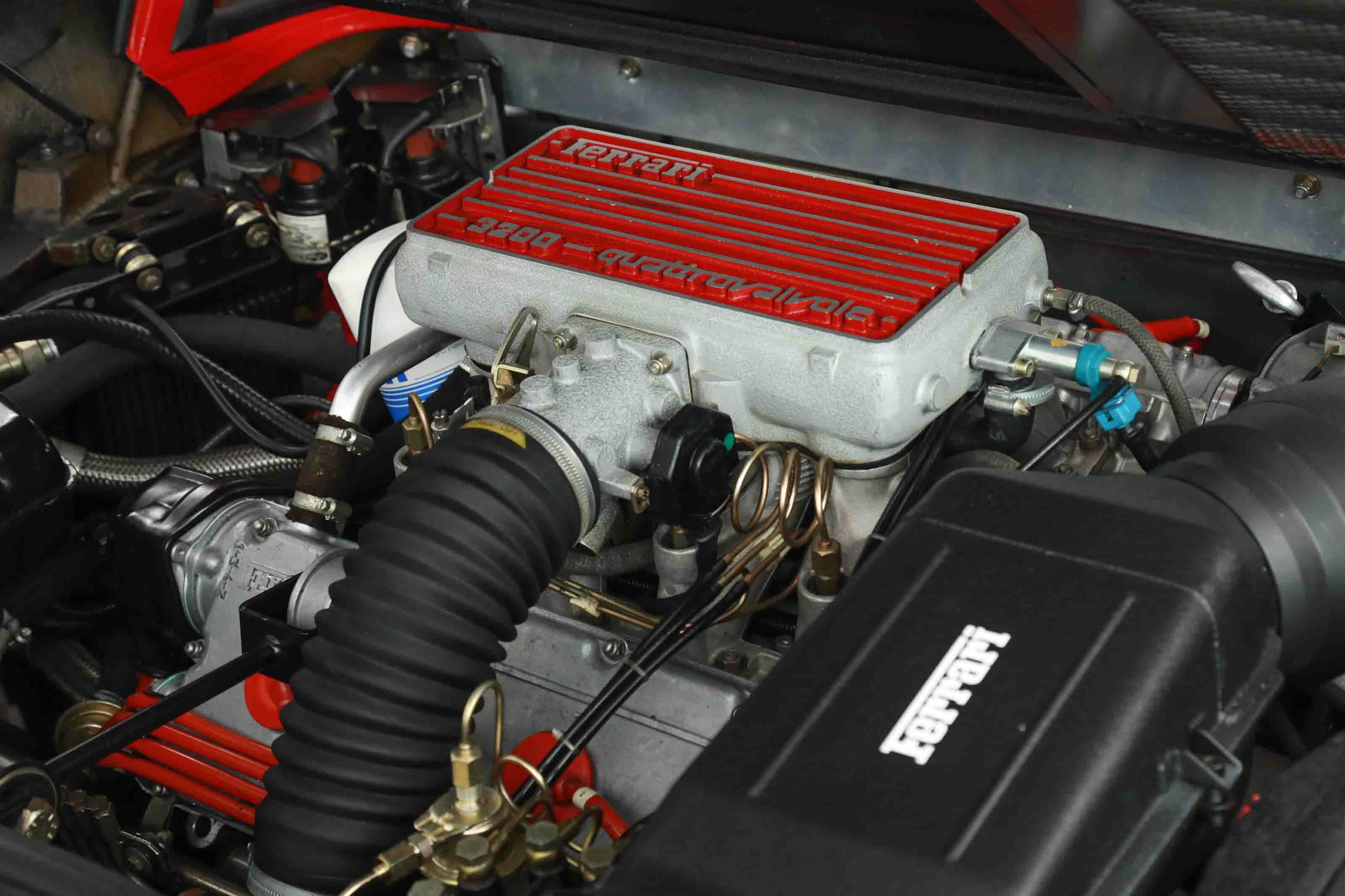 1989 Ferrari 328 - Photo 37
