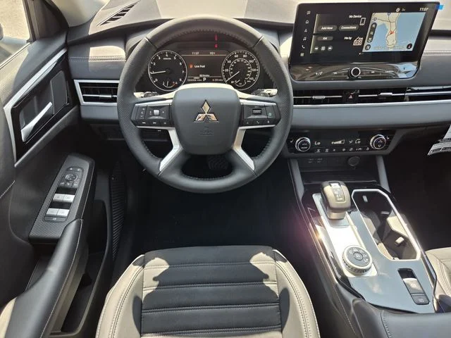 New 2026 Gray Mitsubishi SE 1.5T 2WD image 9