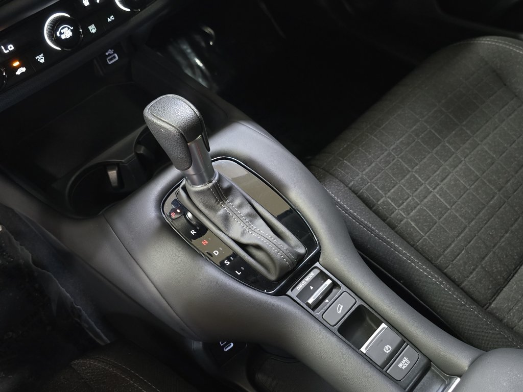 Used 2025 Black Honda LX image 25