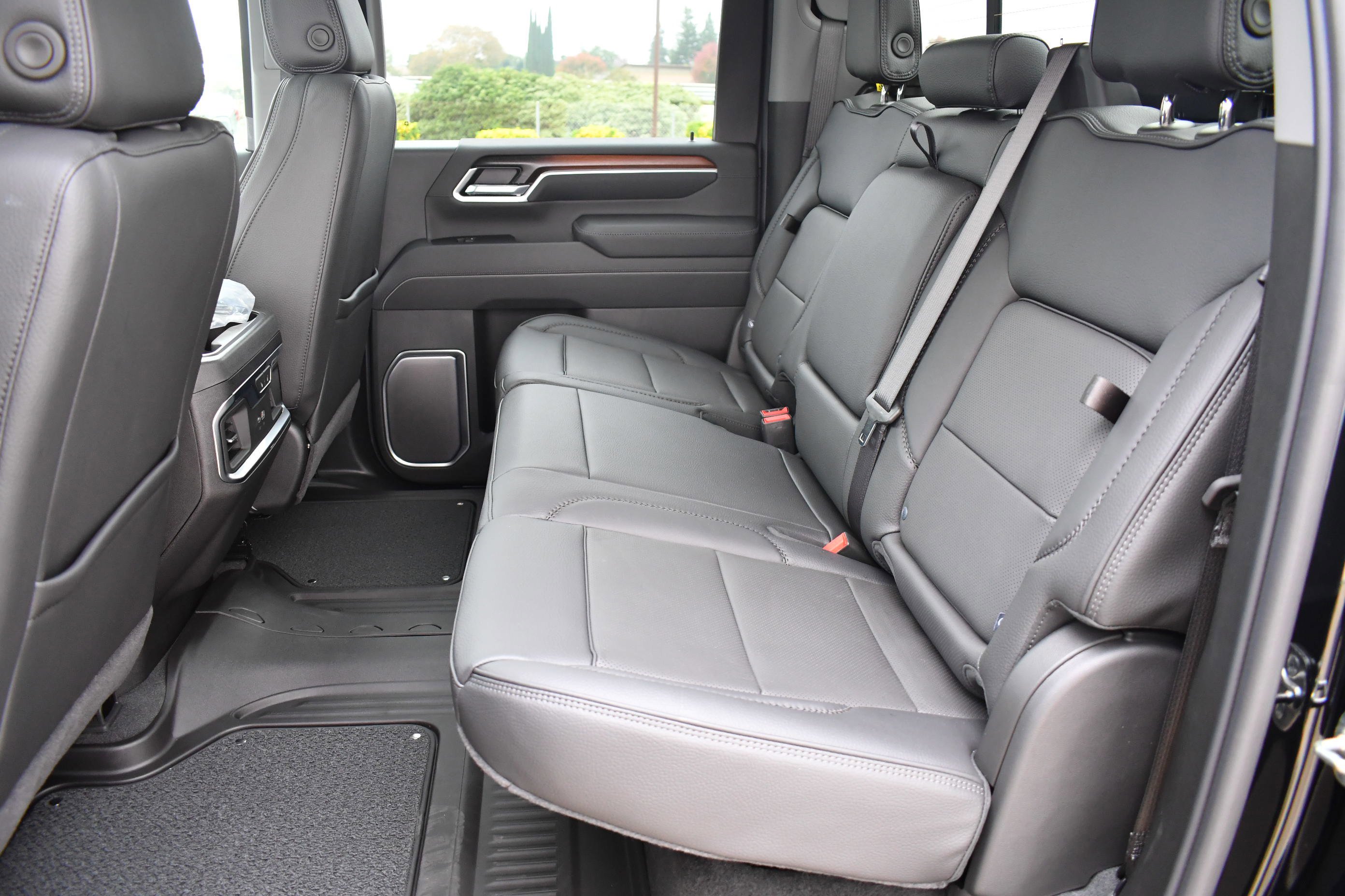 2026 GMC Sierra 2500HD Denali - Photo 27