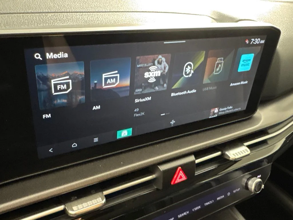 New 2026 Wolf Gray Kia EX image 35