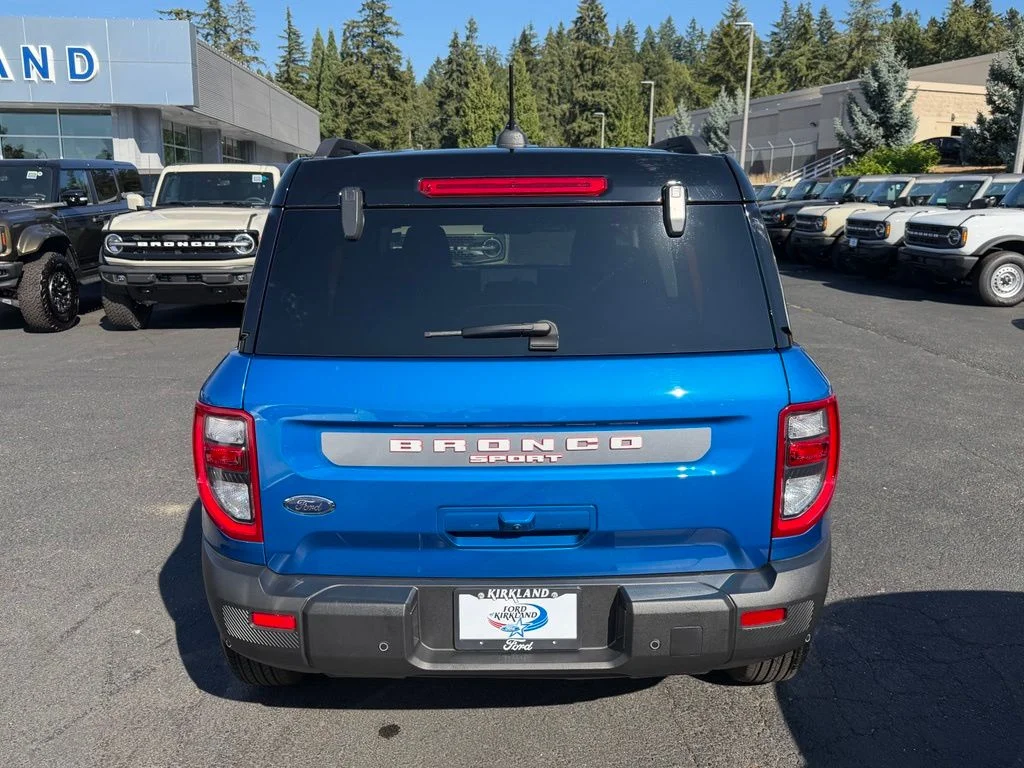 Certified Used 2025 Velocity Blue Metallic Ford Free Wheeling image 8