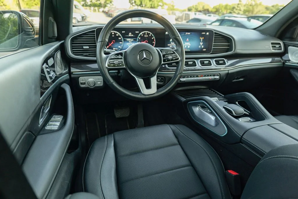 Used 2023 Black Mercedes-Benz GLS 450 image 40