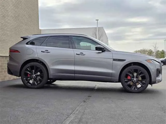 2026 Jaguar F-Pace R-Dynamic S - Photo 30