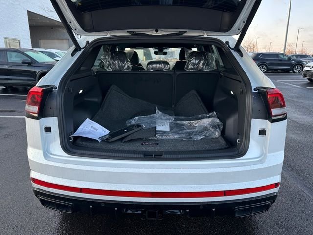 New 2026 Opal White Pearl Volkswagen 2.0T SEL R-Line Black image 17