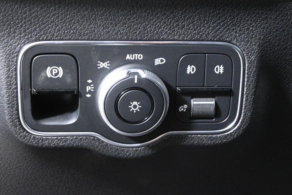 Certified Used 2026 Night Black Mercedes-Benz GLB 250 image 26