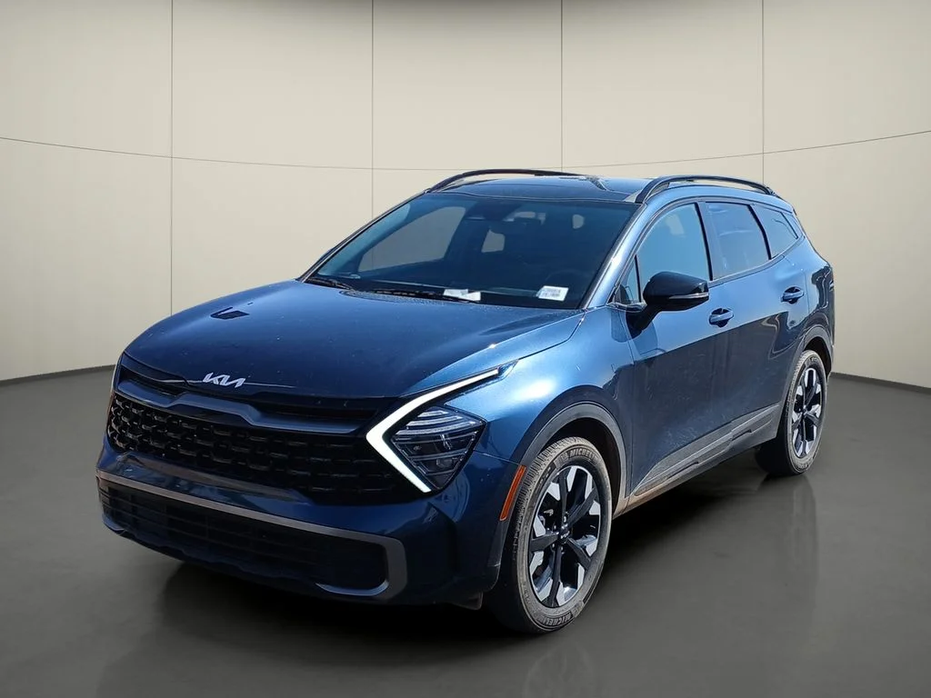 Used 2024 Blue Kia X-Line image 3
