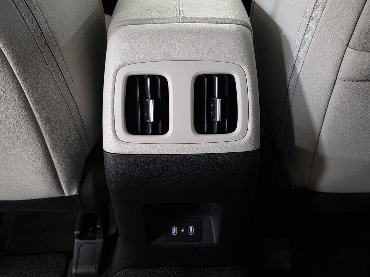 New 2026 Hampton Gray Hyundai SEL Plus FWD image 16