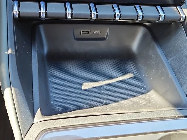 2026 GMC Terrain AT4 - Photo 27
