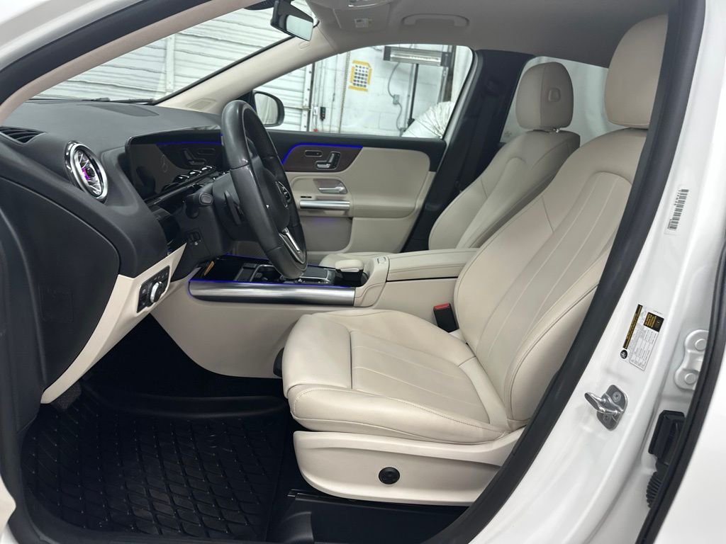 Certified Used 2023 White Mercedes-Benz GLA 250 image 21