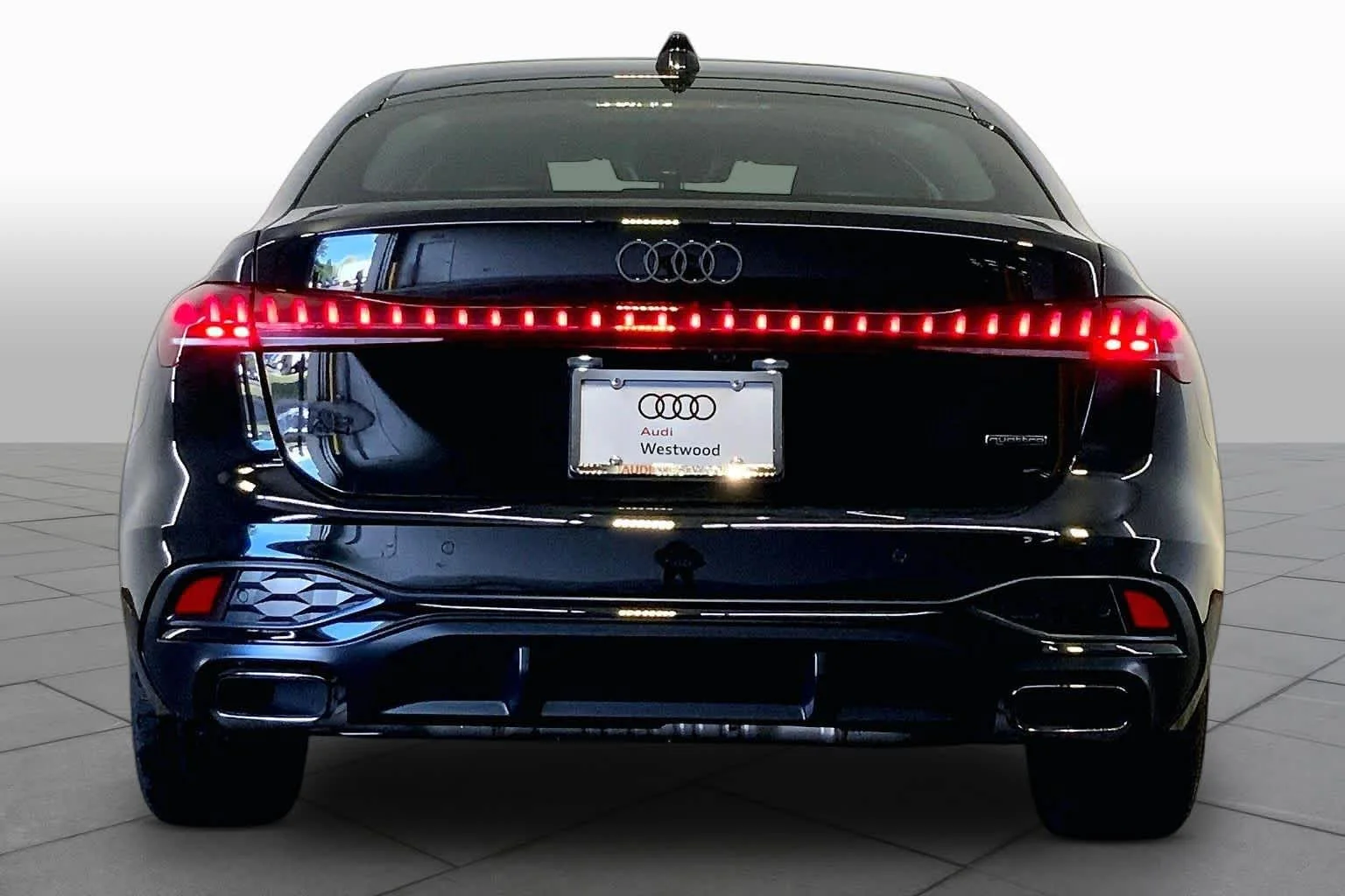 New 2026 Mythos Black me Audi Premium Plus image 4