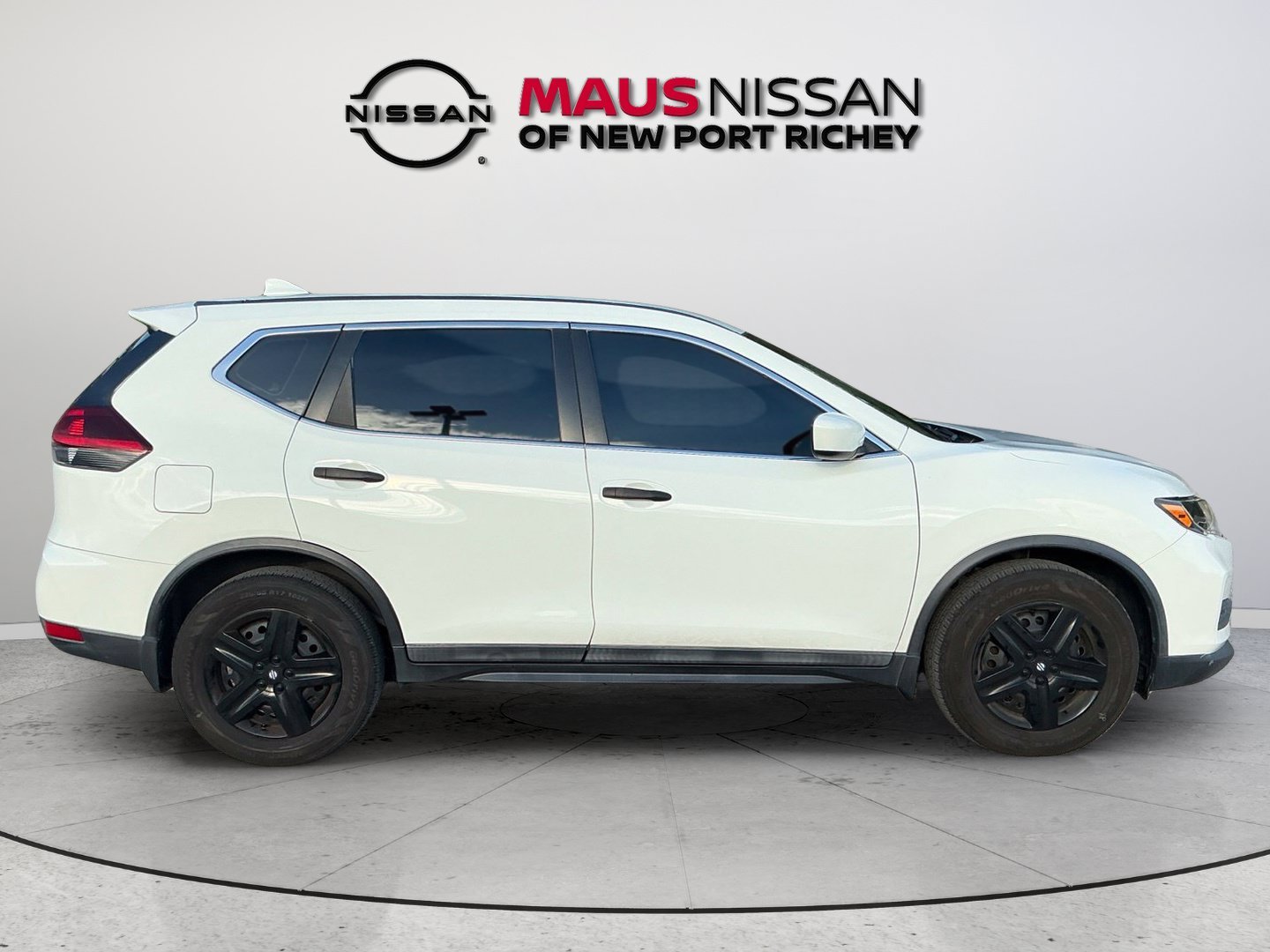 Certified Used 2020 White Nissan S image 10