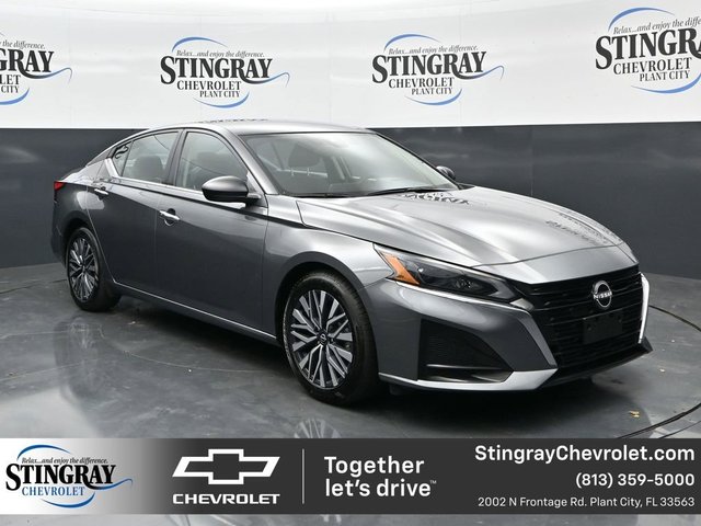 2025 Nissan Altima SV FWD