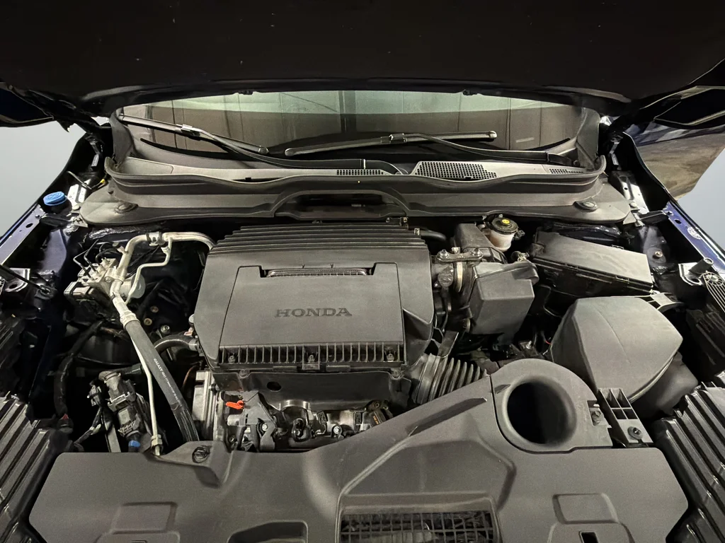 Used 2025 Blue Honda Touring image 34