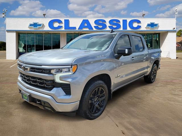 Used 2023 STERLING GRAY METALLIC Chevrolet RST image 3