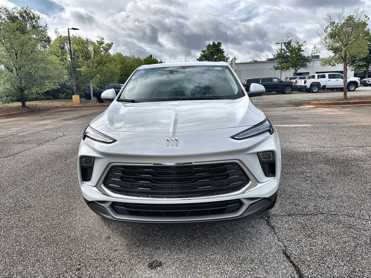 New 2026 Summit White Buick Preferred image 3