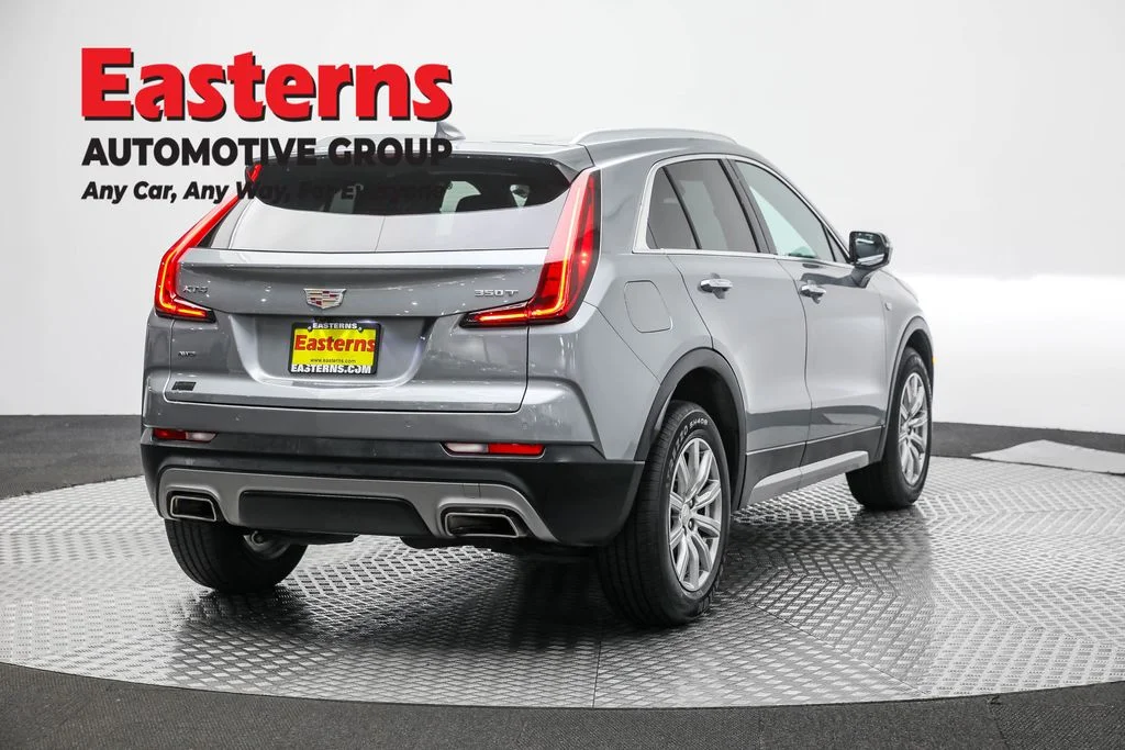 Used 2023 Silver Cadillac Premium Luxury image 5
