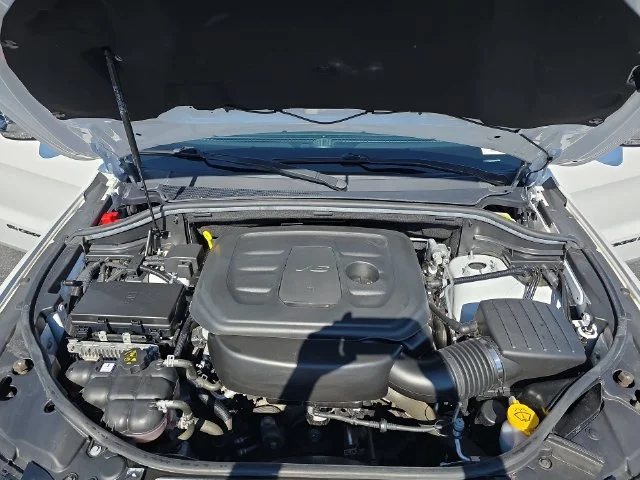 Used 2022 White Jeep Limited image 32