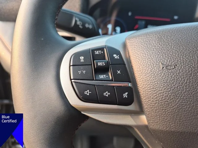 Used 2025 Gray Ford Active image 18
