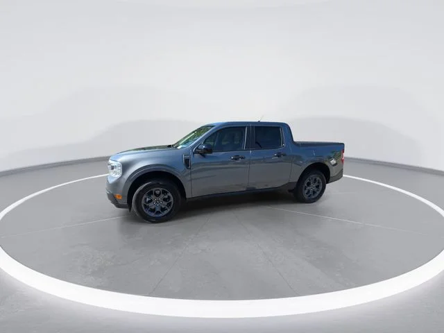 Used 2024 Gray Ford XLT image 4