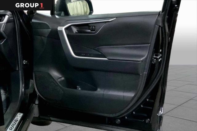 Certified Used 2025 MIDNIGHT BLACK METAL Toyota  image 23