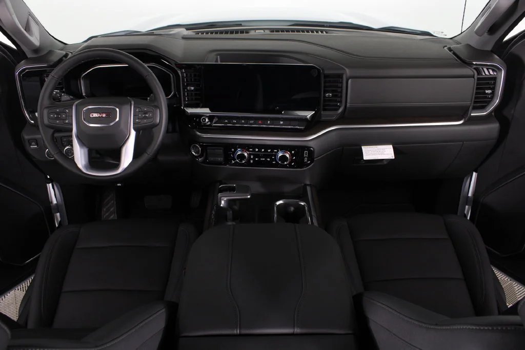 2026 GMC Sierra 1500 SLT - Photo 26