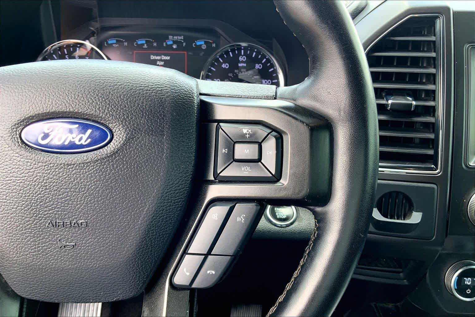 Used 2020 Iconic Silver Metallic Ford Limited image 19