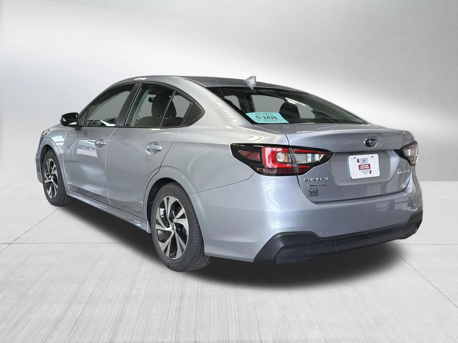 Certified Used 2025 Ice Silver Metallic Subaru Premium image 5