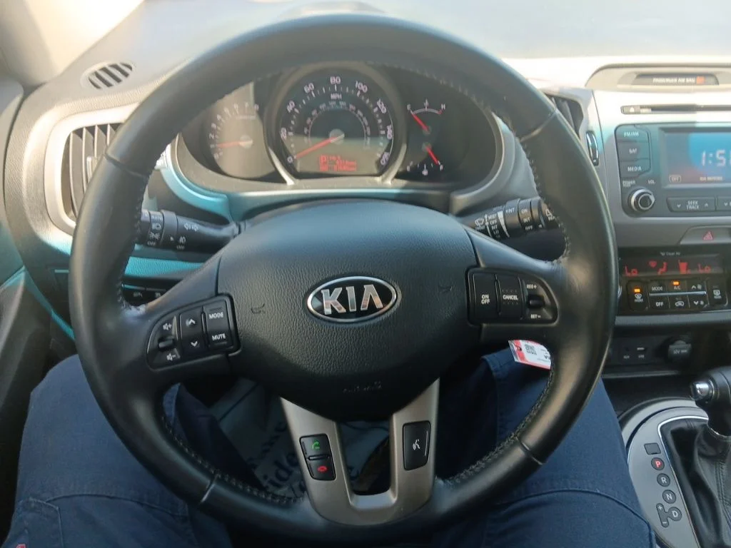 Used 2015 Black Cherry Kia EX image 16