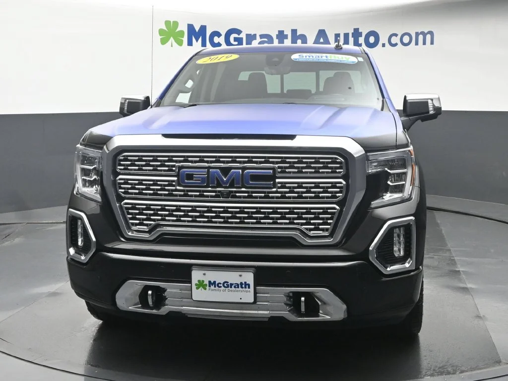 Certified Used 2019 Black GMC Denali image 21