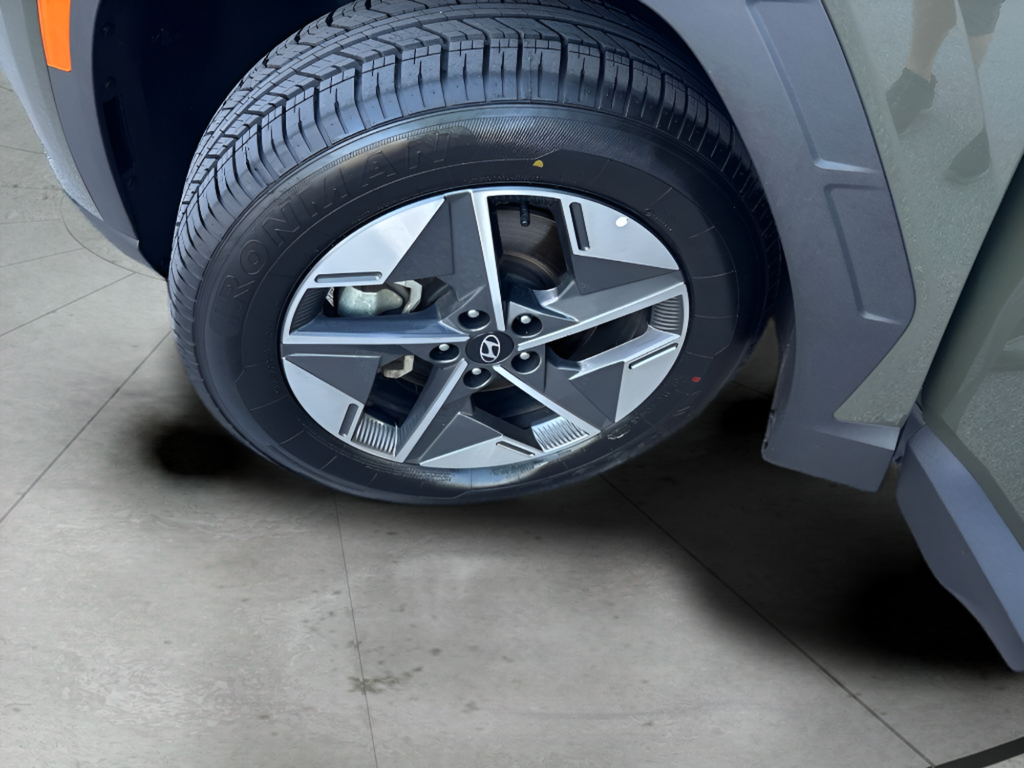 Certified Used 2025 Green Hyundai SEL image 45