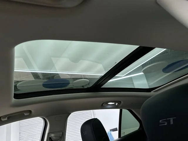 2023 Buick Envision Essence - Photo 38