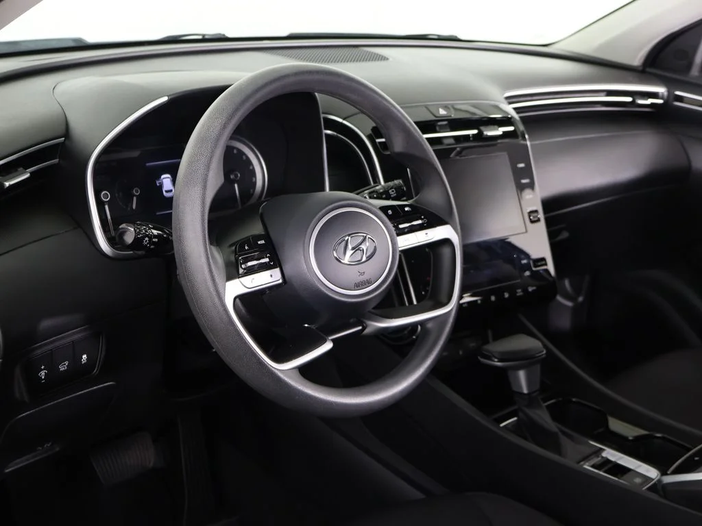Used 2024 White Pearl Hyundai SEL image 27