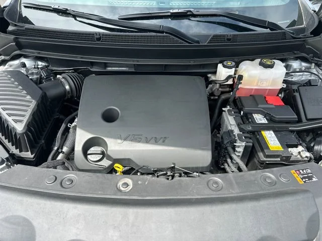 Used 2024 Moonstone Gray Metallic Buick Essence image 27