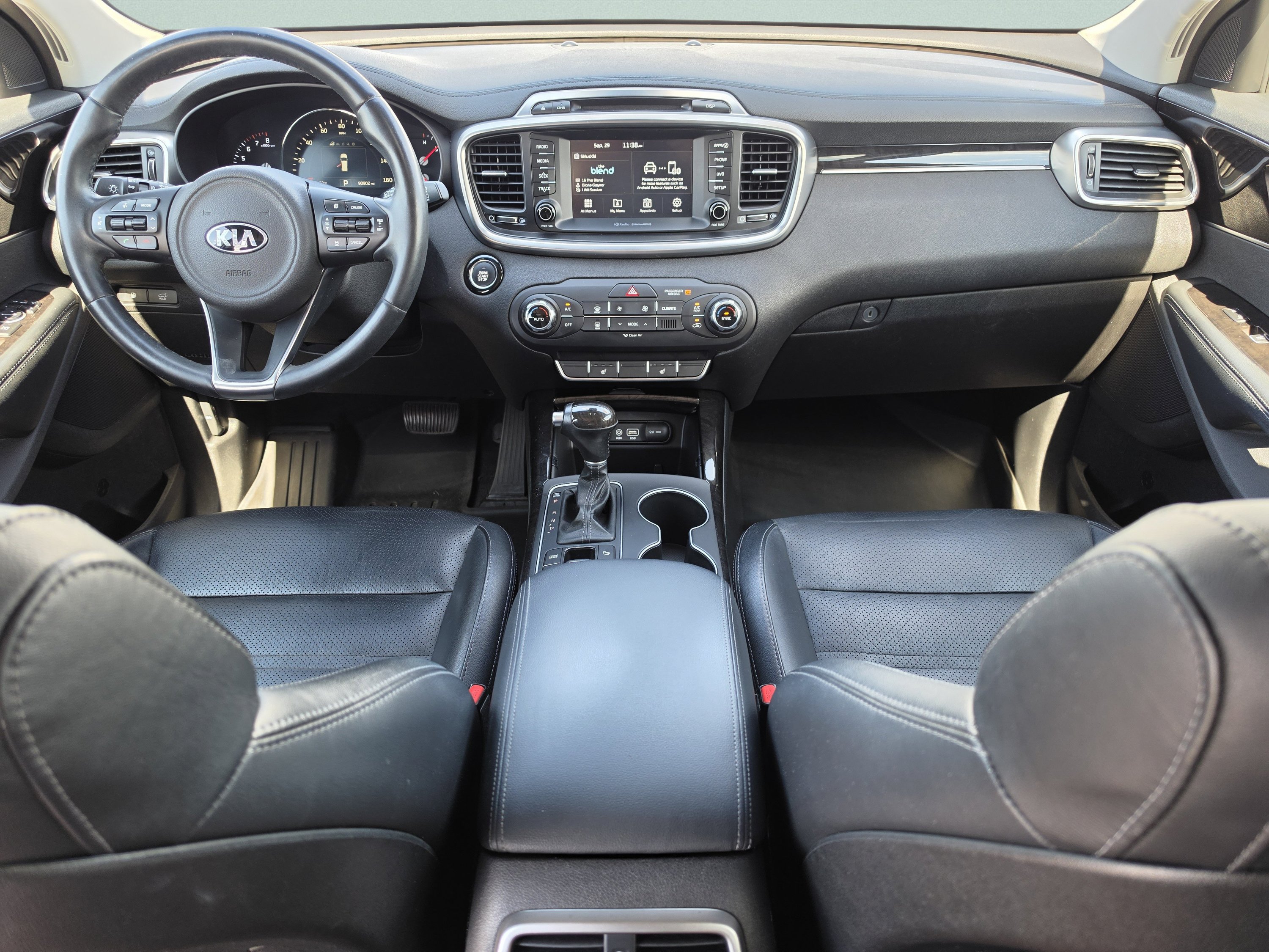 Used 2018 Titanium Silver Kia EX V6 image 19