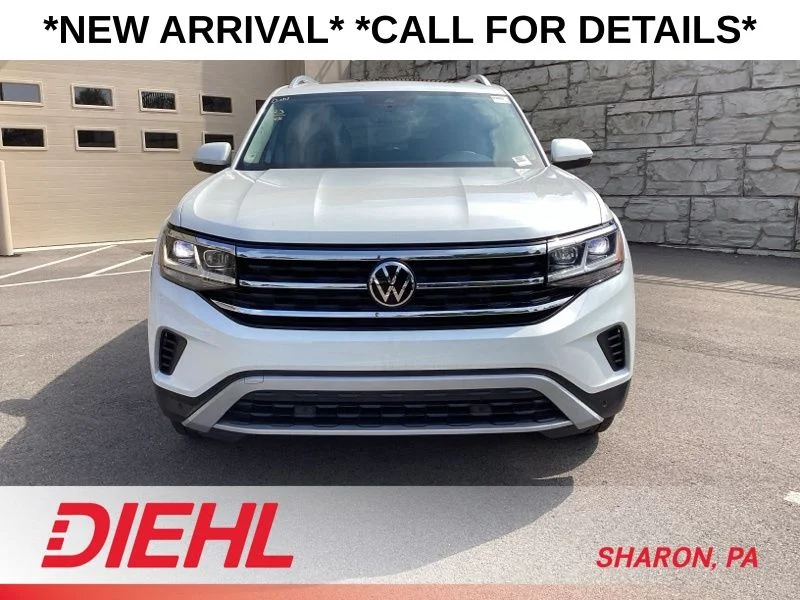 Used 2023 White Volkswagen SEL image 2