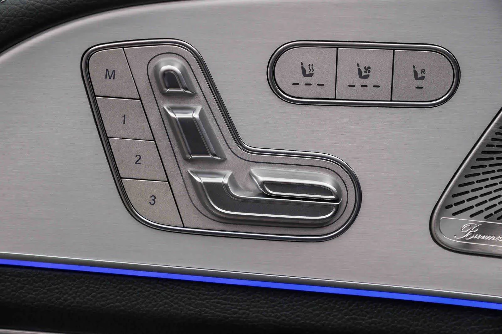 New 2026 Cirrus Silver Metallic Mercedes-Benz AMG® GLE 53 4MATIC+ Coupe image 50