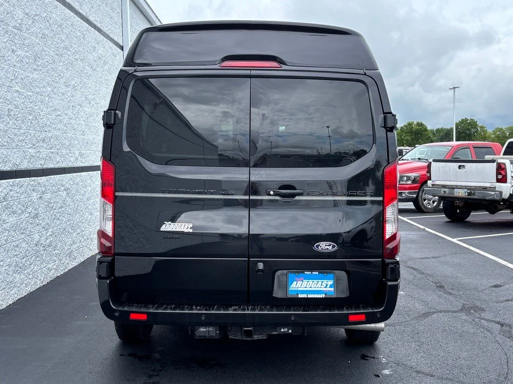 New 2026 Black Ford Explorer Limited SE image 9