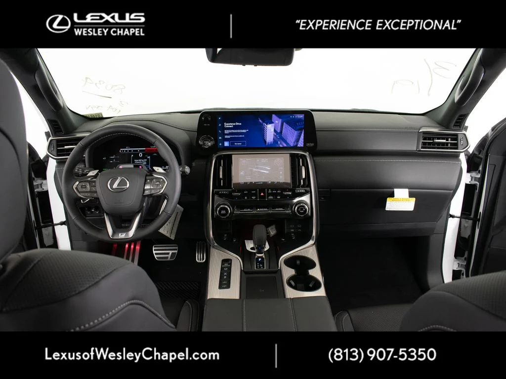 2026 Lexus LX 700h F-Sport - Photo 10