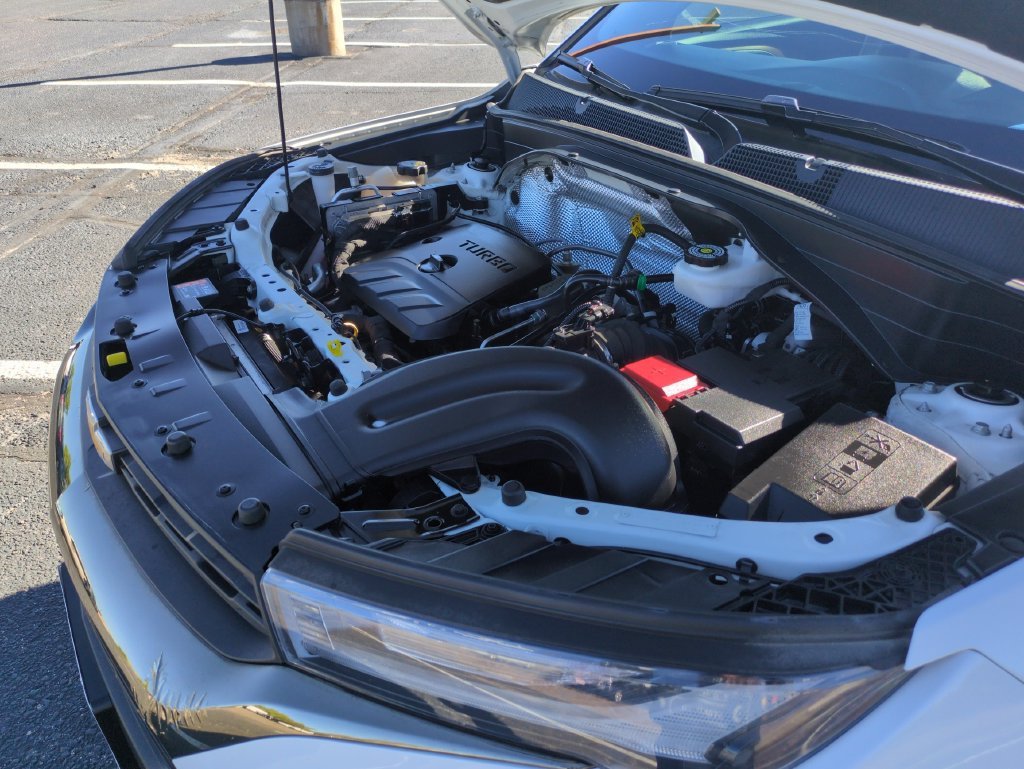 Used 2021 SUMMIT WHITE Chevrolet ACTIV image 22