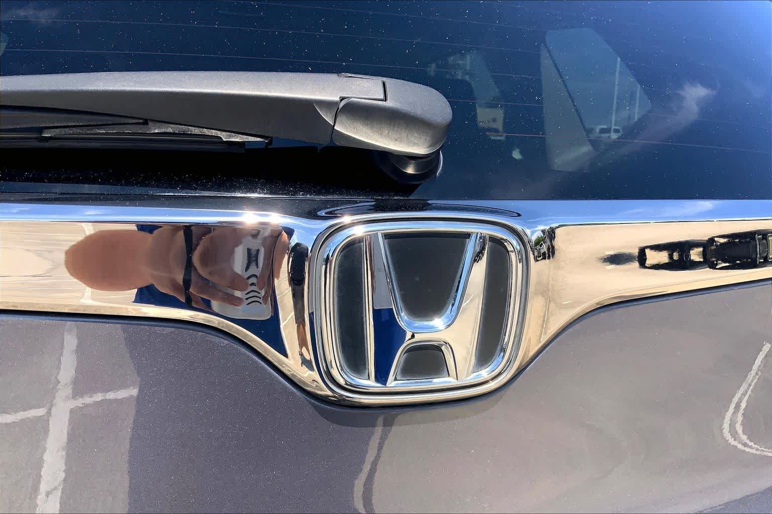 Used 2021 Modern Steel Metallic Honda EX image 10